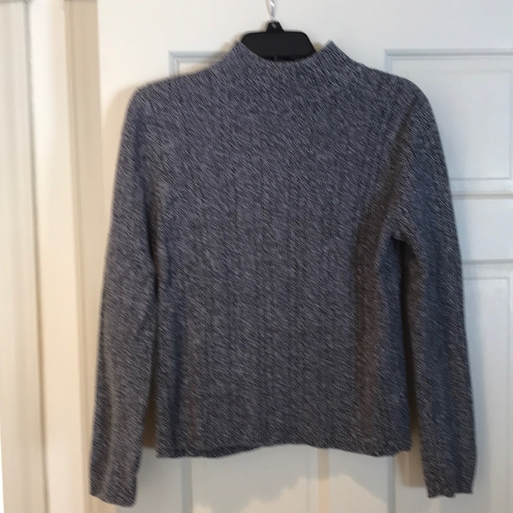 Pretty mock neck sweater, medium gray/black, great condition!